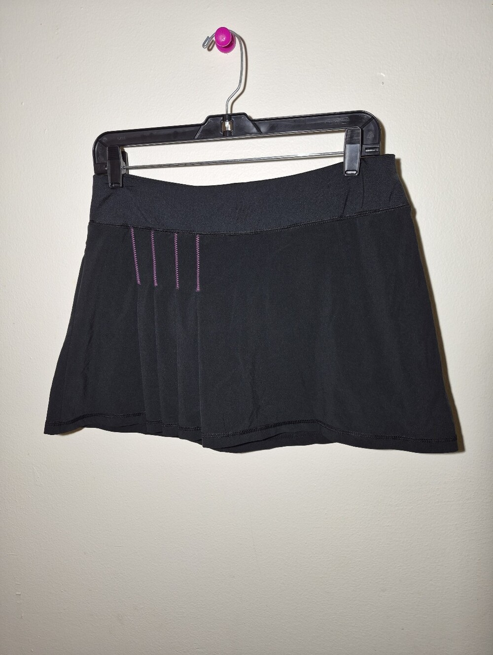 S) Athleta Second Wind Pleated Skort